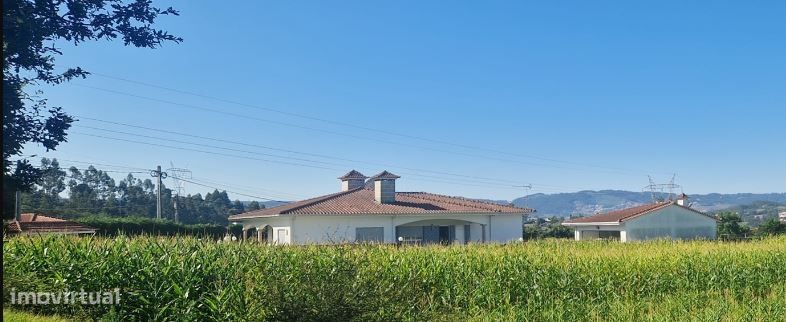 15800m² Land in Serzedelo, Portugal No. 35070