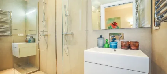 2 bedrooms Apartment in Lisbon, Portugal No. 132066 13