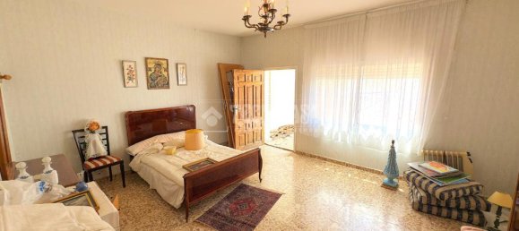 6 rooms House in Cuenca, Spain No. 147763 3
