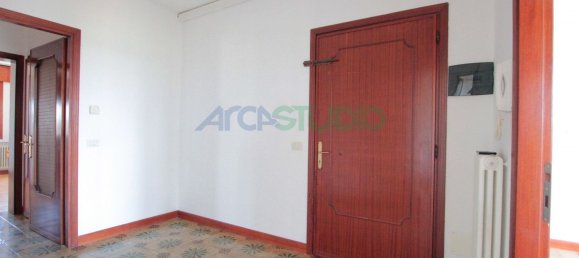 5 bedrooms Apartment in Veggiano, Italy No. 339803 5