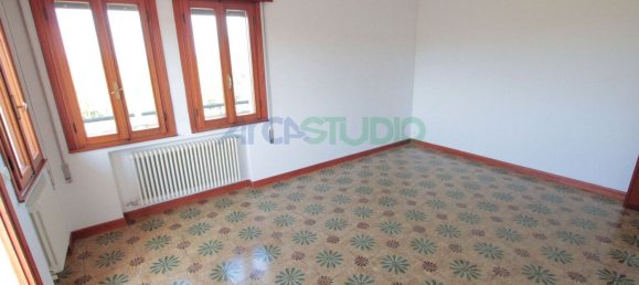 5 bedrooms Apartment in Veggiano, Italy No. 339803 33