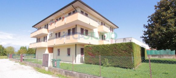 5 bedrooms Apartment in Veggiano, Italy No. 339803 2