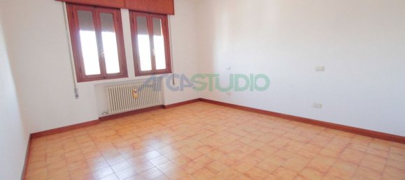 5 bedrooms Apartment in Veggiano, Italy No. 339803 34