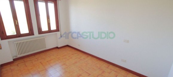 5 bedrooms Apartment in Veggiano, Italy No. 339803 16