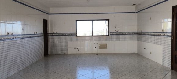 4 Schlafzimmer Haus in Quelfes, Portugal, Nr. 128268 9