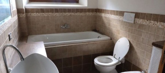 4-salle Maison à Laterina Pergine Valdarno, Italy No. 147039 10