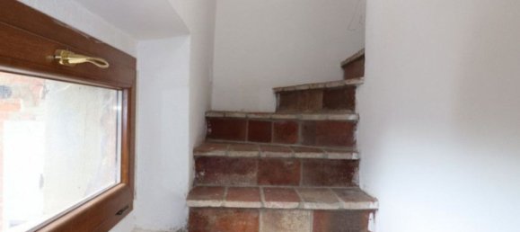 4-salle Maison à Laterina Pergine Valdarno, Italy No. 147039 13