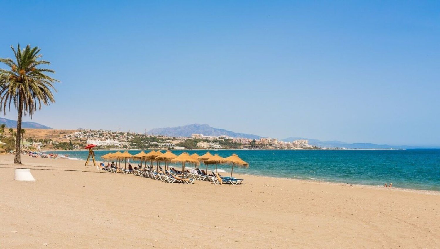 4 غرف نوم منزل ذو طابقين في Estepona, Spain رقم 55651