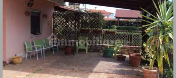 Вилла с 6 спальнями в Мендичино, Италия № 343701 22