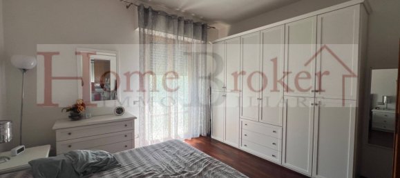 2 bedrooms Apartment in Florence, Italy No. 283287 8
