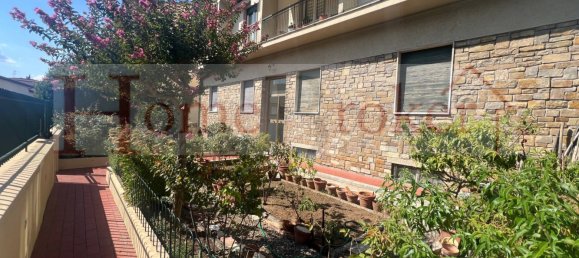 2 bedrooms Apartment in Florence, Italy No. 283287 16