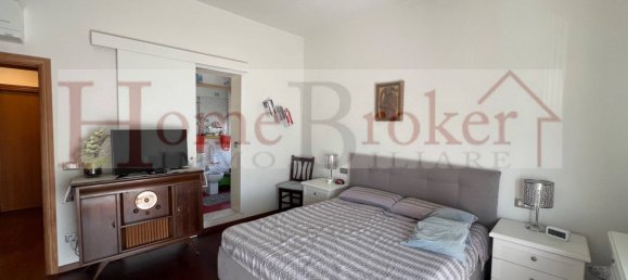2 bedrooms Apartment in Florence, Italy No. 283287 7