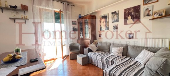2 bedrooms Apartment in Florence, Italy No. 283287 2