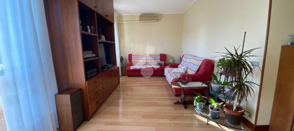 Apartamento de 4 divisões em Pantigliate, Italy N.º 104634 3