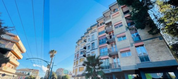 Квартира с 2 комнатами в Пескара, Италия № 23124 18