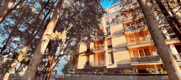 Квартира с 2 комнатами в Пескара, Италия № 23124 15