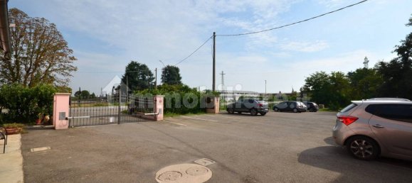 1 غرف نوم شقة في Valsamoggia, Italy رقم 394397 9