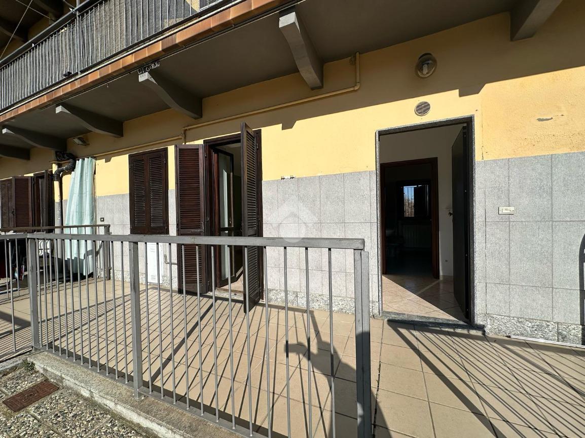 Apartamento de 2 habitaciónes en Collegno, Italy No. 112766