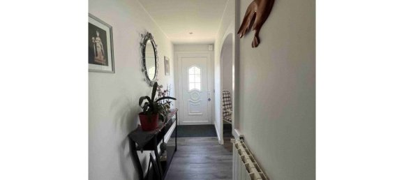 3 bedrooms House in Confolens, France No. 343842 2