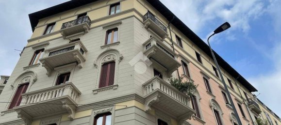 2 Schlafzimmer Wohnung in Milan, Italy, Nr. 342793 2