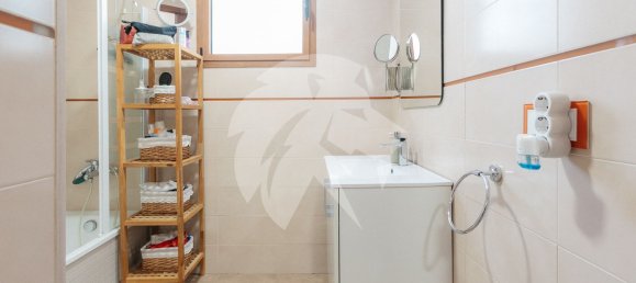 6 bedrooms House in La Pobla de Vallbona, Spain No. 157614 13