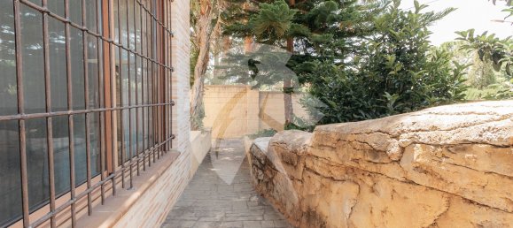 6 bedrooms House in La Pobla de Vallbona, Spain No. 157614 33