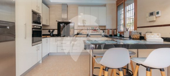 6 bedrooms House in La Pobla de Vallbona, Spain No. 157614 44