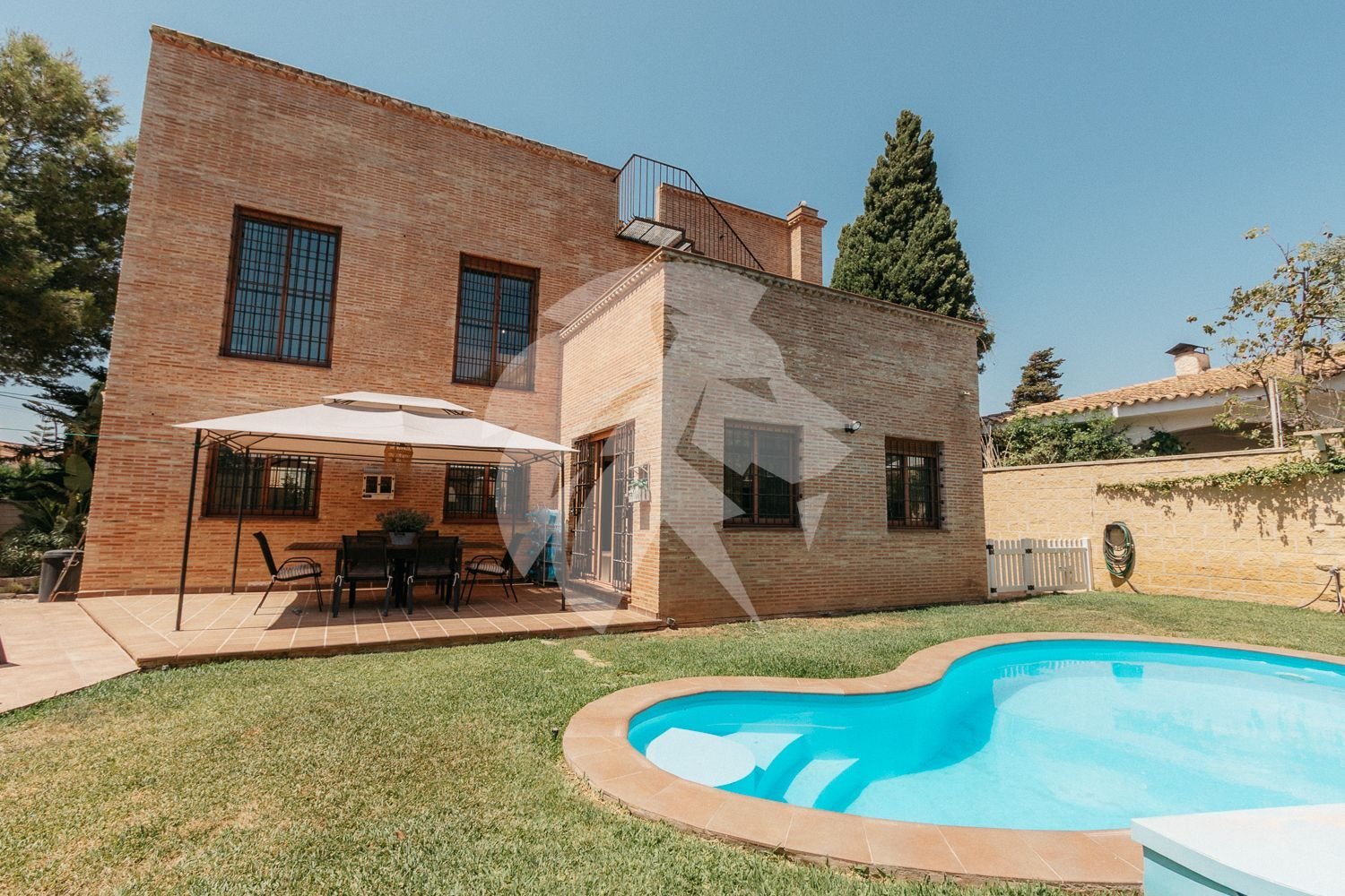 6 bedrooms House in La Pobla de Vallbona, Spain No. 157614