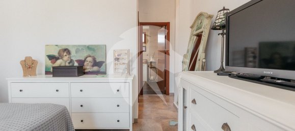 6 bedrooms House in La Pobla de Vallbona, Spain No. 157614 16