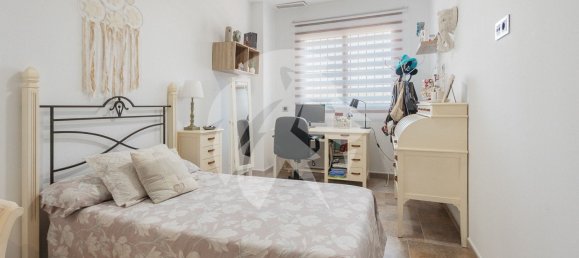 6 bedrooms House in La Pobla de Vallbona, Spain No. 157614 8