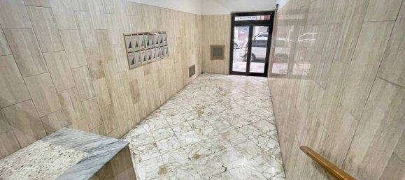 Apartamento de 4 habitaciónes en Bari, Italy No. 29138 24