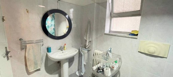 Apartamento de 4 habitaciónes en Bari, Italy No. 29138 8