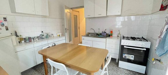 Apartamento de 4 habitaciónes en Bari, Italy No. 29138 32