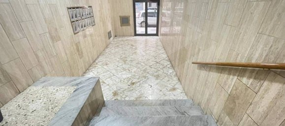 Apartamento de 4 habitaciónes en Bari, Italy No. 29138 11