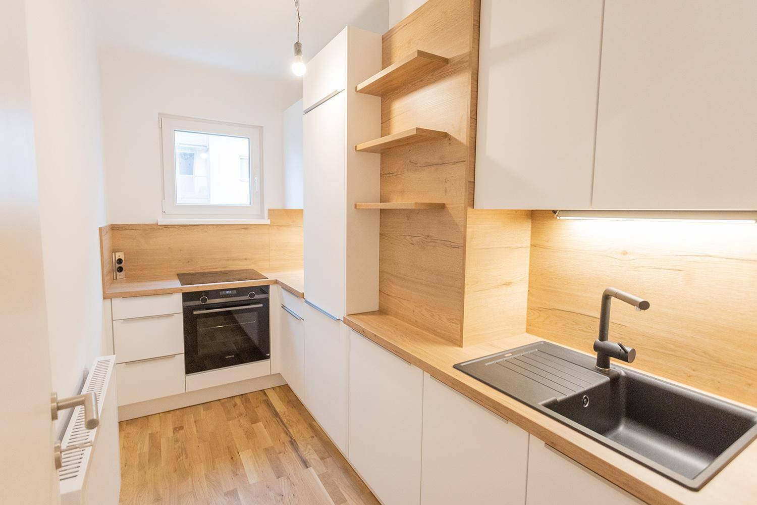 Apartamento de 2 habitaciónes en Vienna, Austria No. 207486