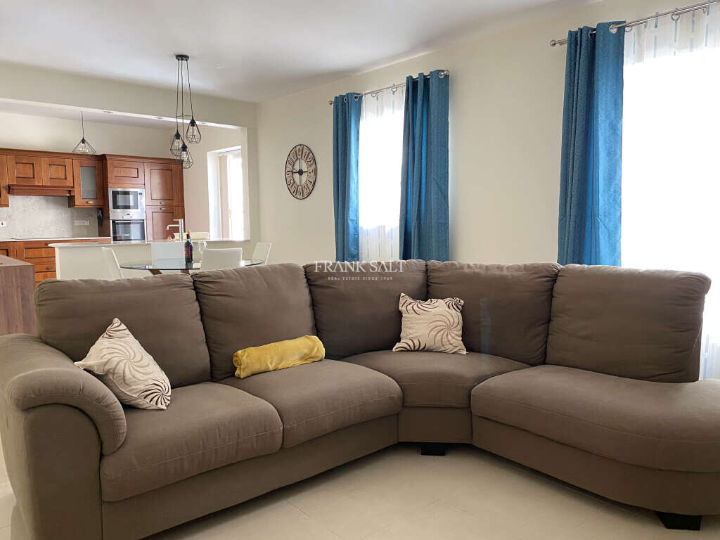 Apartamento de 2 dormitorios en San Gwann, Malta No. 10313