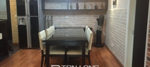 Apartamento de 4 dormitorios en Tay Ho, Vietnam No. 3185 4