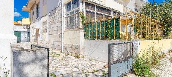 7 bedrooms House in Costa da Caparica, Portugal No. 27400 6