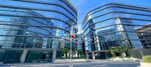 213.7m² Office in Umm Ramool, UAE No. 42707 7