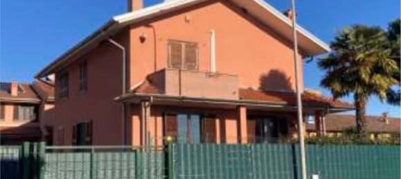 Вилла с 7 комнатами в Новильо, Италия № 3249 10