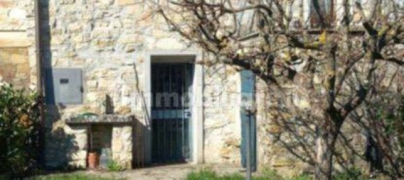 2 bedrooms House in Pontassieve, Italy No. 250897 4