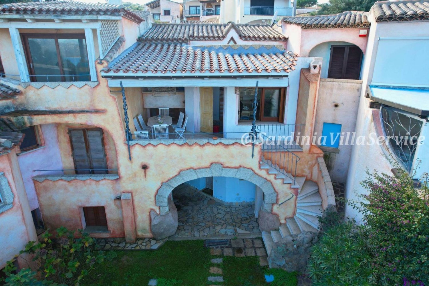 3 bedrooms Villa in Arzachena, Italy No. 90206