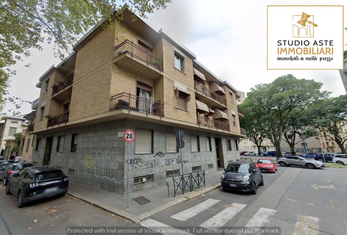 4-Zimmer Wohnung in Turin, Italy, Nr. 203826