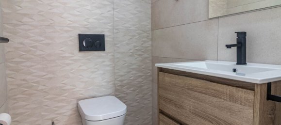 5 Schlafzimmer Villa in Quarteira, Portugal, Nr. 111683 11