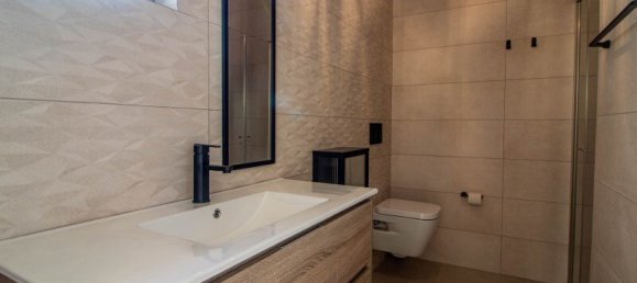 5 Schlafzimmer Villa in Quarteira, Portugal, Nr. 111683 33