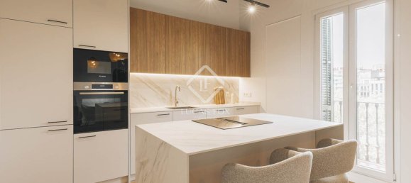 3 chambres Appartement à Eixample, Spain No. 140625 27