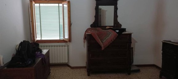 8 rooms Apartment in Figline e Incisa Valdarno, Italy No. 42790 14