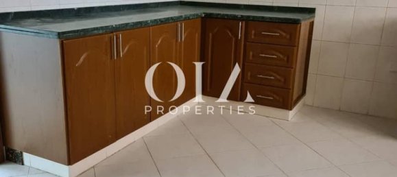 2 غرف نوم فيلا في أبو ظبي, UAE رقم 19338 4