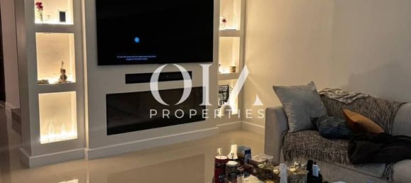 2 غرف نوم فيلا في أبو ظبي, UAE رقم 19338 2