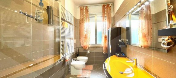 5 rooms Apartment in Dozza, Italy No. 24633 20